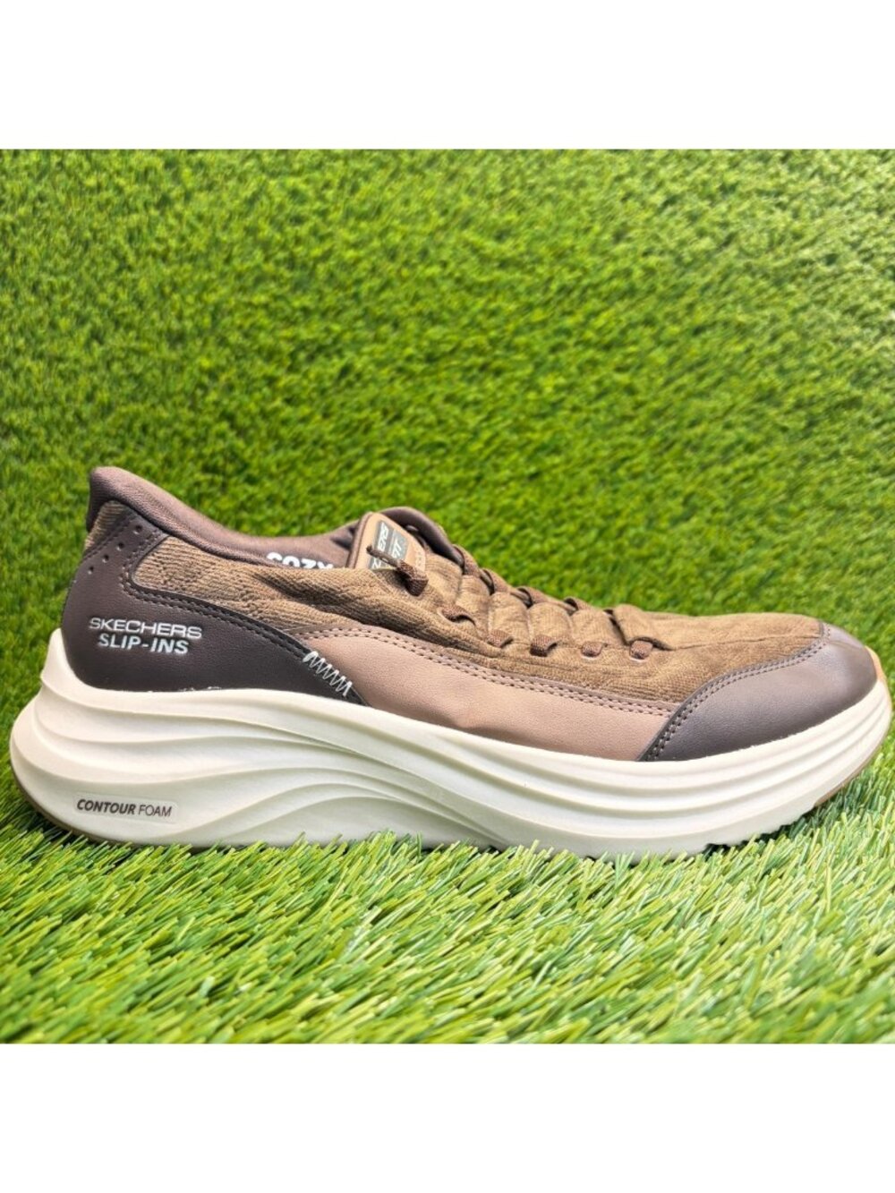 Skechers Contour Foam Cozy Fit Cordelux Mens Size 8 Brown Running Shoes Sneakers